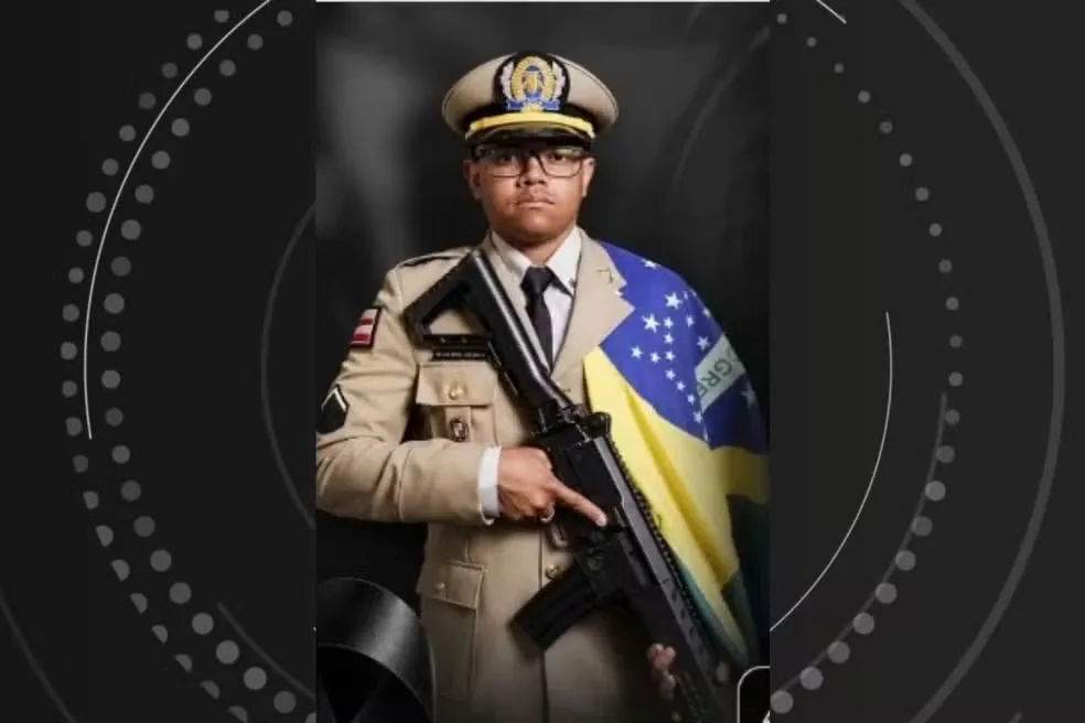 Soldado da PM morto em acidente de ônibus na Bahia estava fardado e viajava de carona