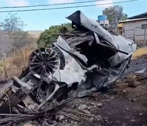 Acidente na CE-386 deixa dois mortos carbonizados no Crato