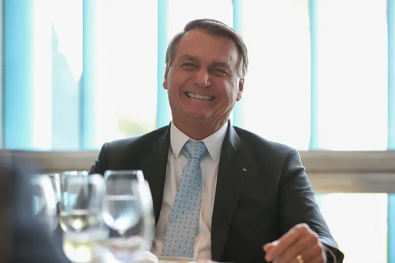 Bolsonaro destaca pandemia e fala em 2022 em cerimônia no Congresso