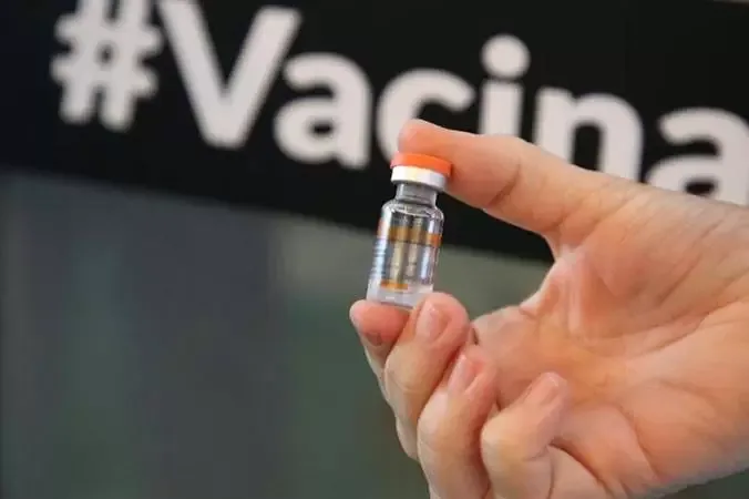 Ceará recebe mais 11 mil doses da CoronaVac neste sábado