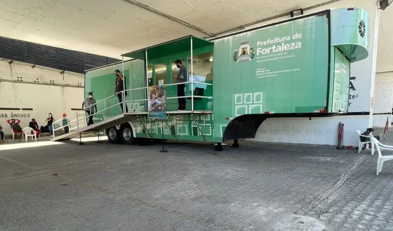 Prefeitura fará levantamento do comércio informal na rua José Avelino e entorno