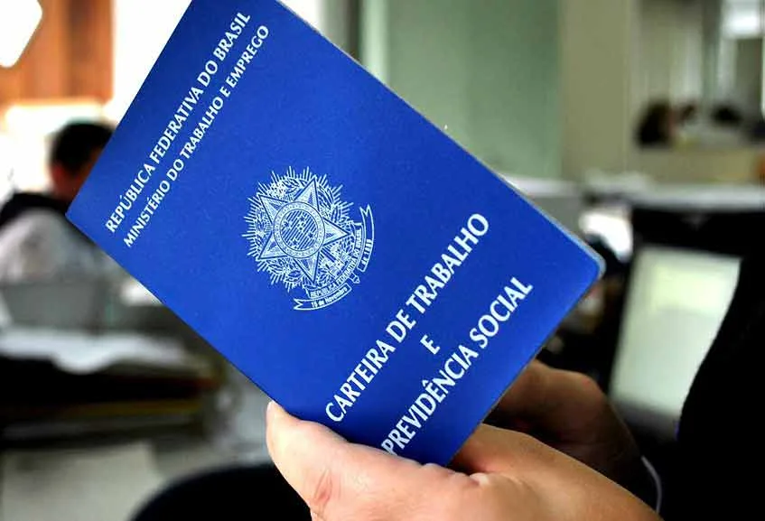 Emprego: Sine oferta 809 vagas de trabalho no Ceará