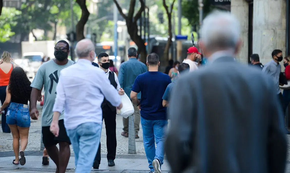 Fortaleza aparece como capital do Norte e Nordeste com maior geração de empregos
