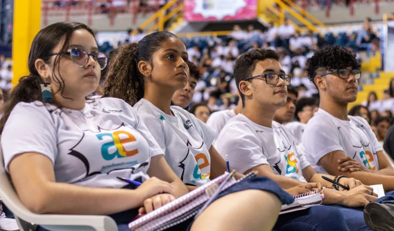 Inscrições para o curso Academia Enem encerram na terça-feira (2)