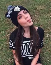 jade adolescente