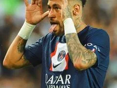 Neymar rebate críticas após declarar apoio a Bolsonaro na eleição
