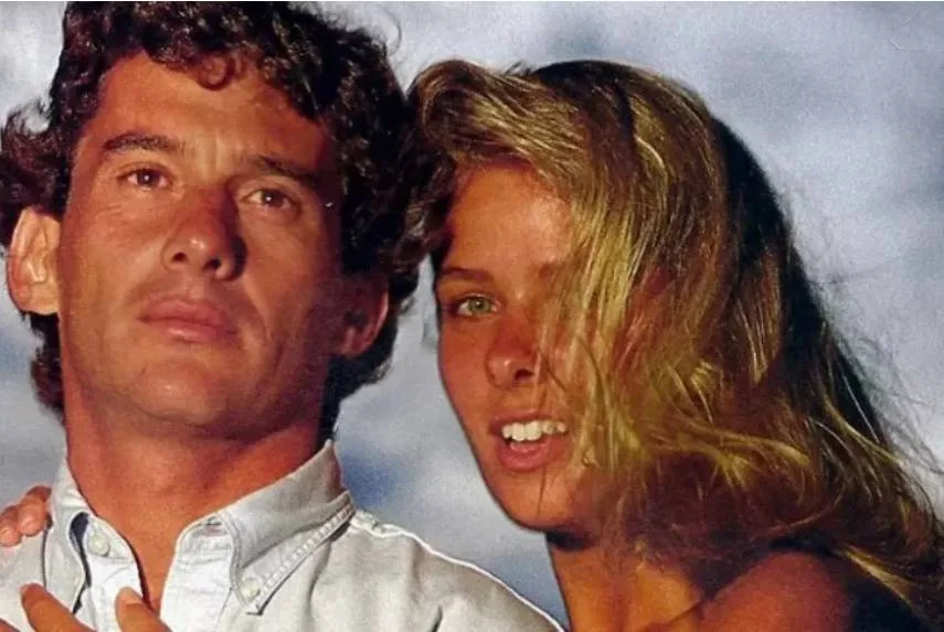 Adriane Galisteu, ex-namorada de Ayrton Senna, é vetada em documentário sobre a vida do piloto