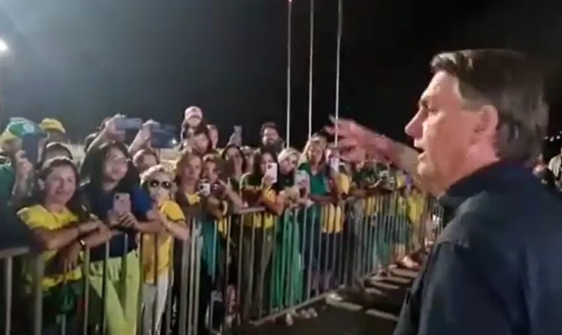 Bolsonaro ataca Simone Tebet e Soraya Thronicke após votação