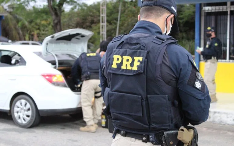 Eleições 2022: saiba como denunciar crimes eleitorais pelo telefone 191