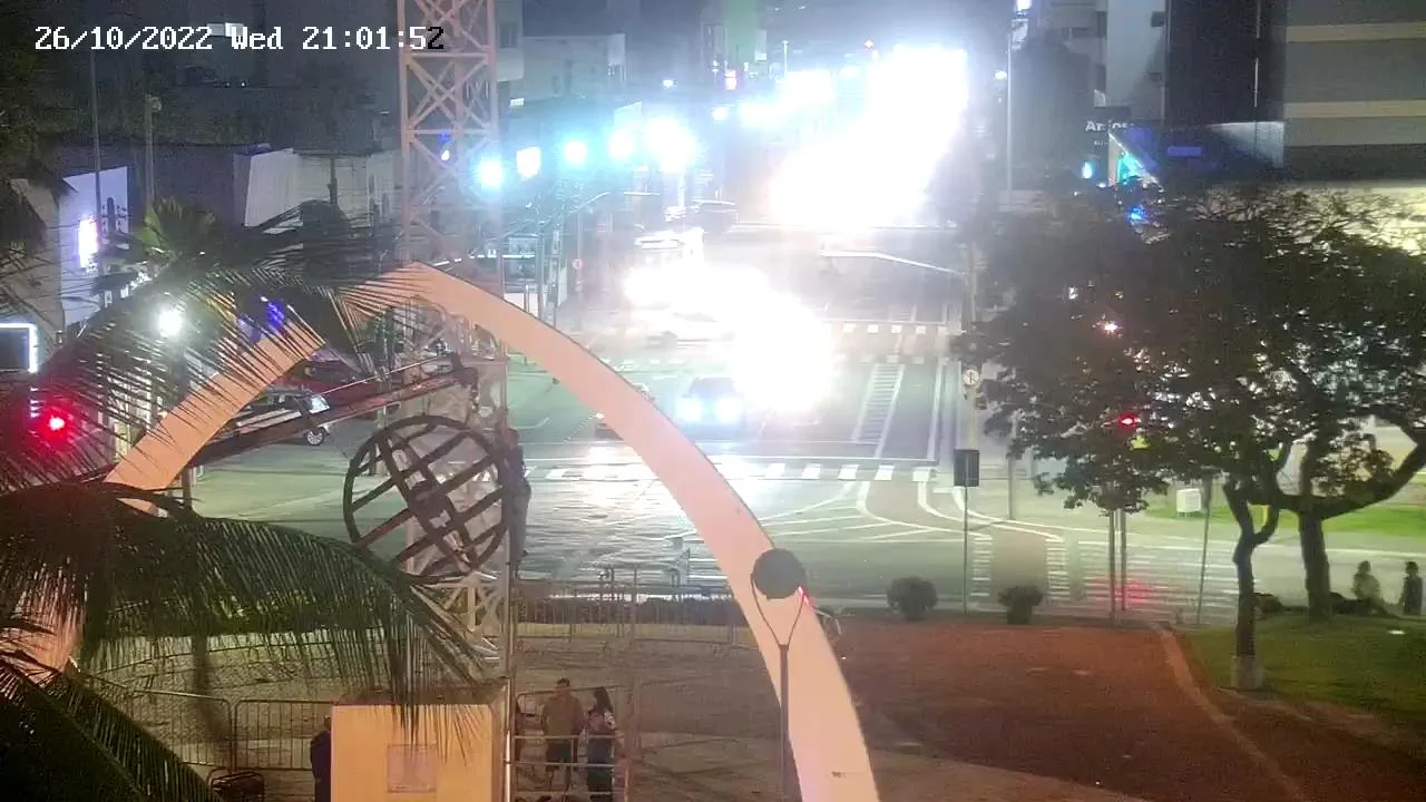 Monumentos da Praça Portugal não foram furtados, equipamento foi retirado para manutenção