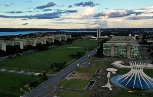 Órgãos federais sediados em Brasília terão ponto facultativo nesta quarta-feira (30)