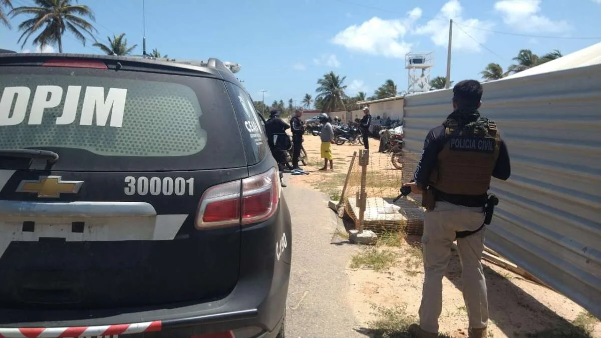 Dez pessoas são presas suspeitas de envolvimento com grupos criminosos no Ceará