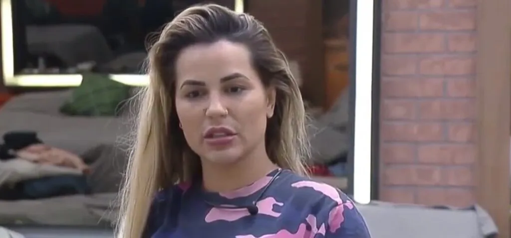 "O jogo deles aqui é a Deolane", afirma a advogada sobre os rivais do Grupo B