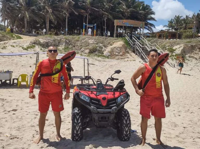 Bombeiros resgatam 22 banhistas em praias do Ceará na primeira quinzena de dezembro