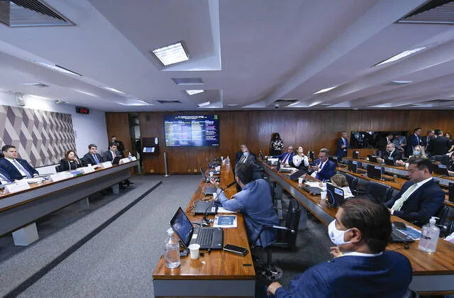 CCJ do Senado vota PEC do estouro na manhã desta terça (06)