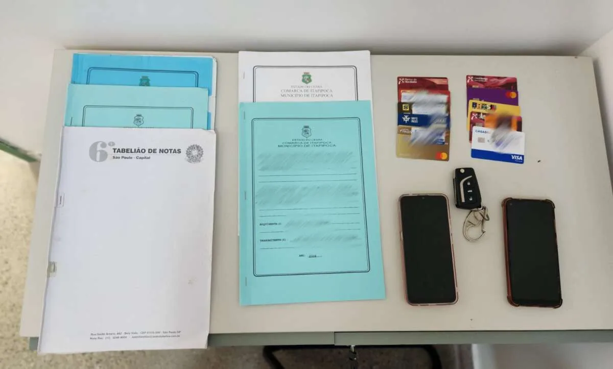 Polícia apreende celulares e cartões de crédito clonados durante ação em Itapipoca