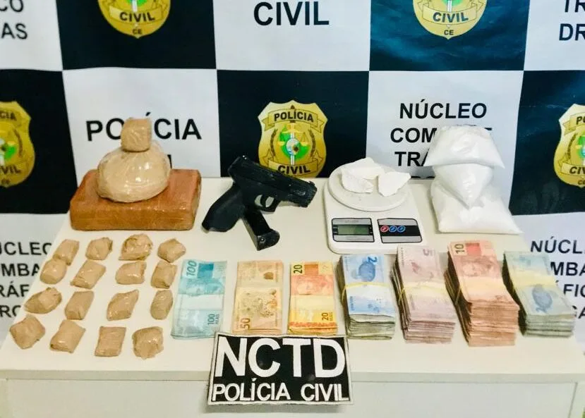 Quatro pessoas são presas suspeitas de tráfico de drogas em Juazeiro do Norte