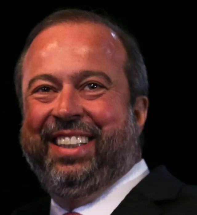 Ministro de Minas e Energia cria secretaria de fomento a energia limpa