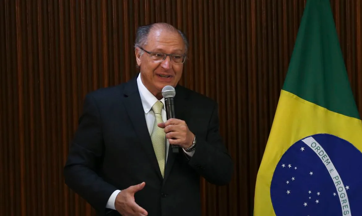 Só Lula ganharia eleição passada, diz vice-presidente Geraldo Alckmin