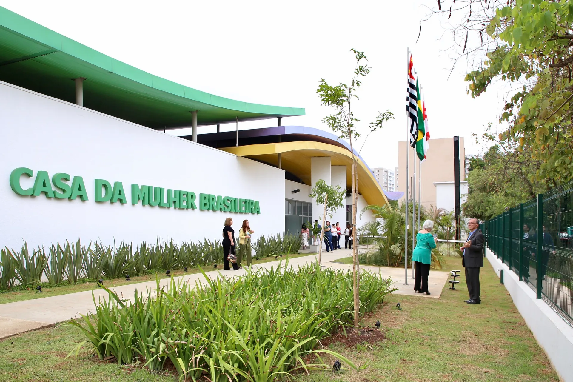 Casa da Mulher Brasileira vai chegar a todas as capitais do país, afirma ministra