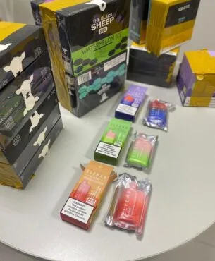 Polícia Federal prende comerciante e apreende carga de cigarros eletrônicos no Ceará