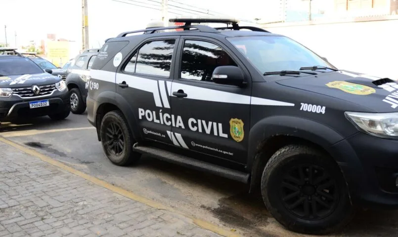 Policiais são presos por envolvimento em esquema relacionado ao 'jogo do bicho' em Fortaleza