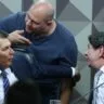 "Vou jogar o trator em você", diz Cid Gomes a deputado na CPMI do 8 de janeiro