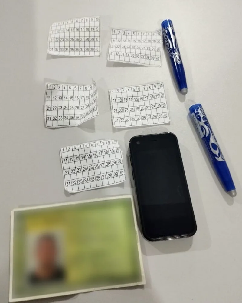 Três candidatos de concurso público são presos com celulares na cueca em Fortaleza