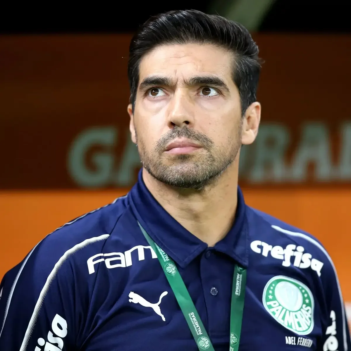 Abel retorna aos treinos após viagem a Portugal e prepara Palmeiras para duelo com Inter