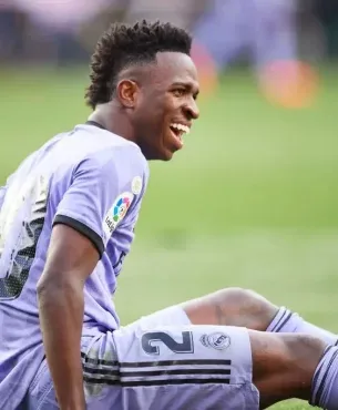 Ex-jogador do Real Madrid confessa: 'Eu venderia Vinicius Júnior para trazer Haaland'