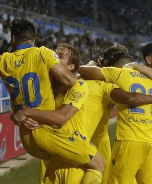 Cádiz x Alavés: saiba onde assistir ao vivo ao jogo (14/08)
