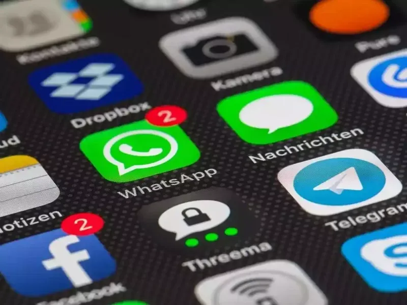 Vazamento de dados expõe 16 bilhões de senhas de Apple, Google e Meta