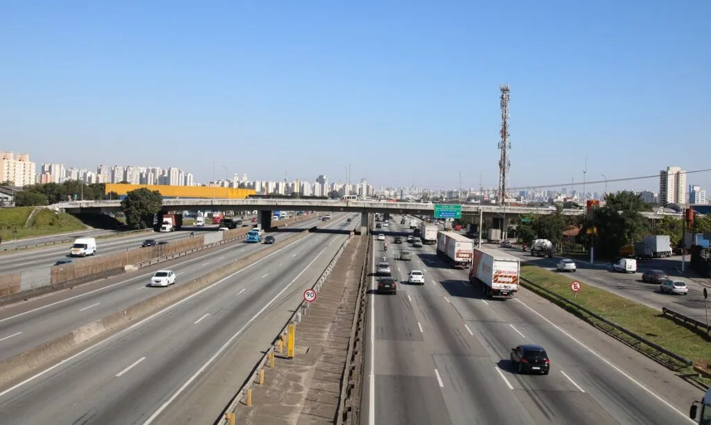 Novo PAC planeja mais de 300 obras em rodovias e ferrovias com investimento de R$ 1,7 trilhão