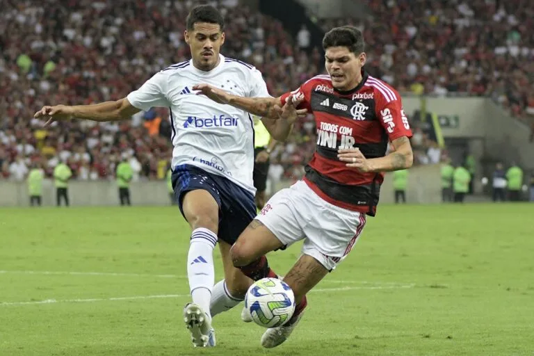 Cruzeiro x Flamengo ao vivo hoje, quinta-feira (19/10)