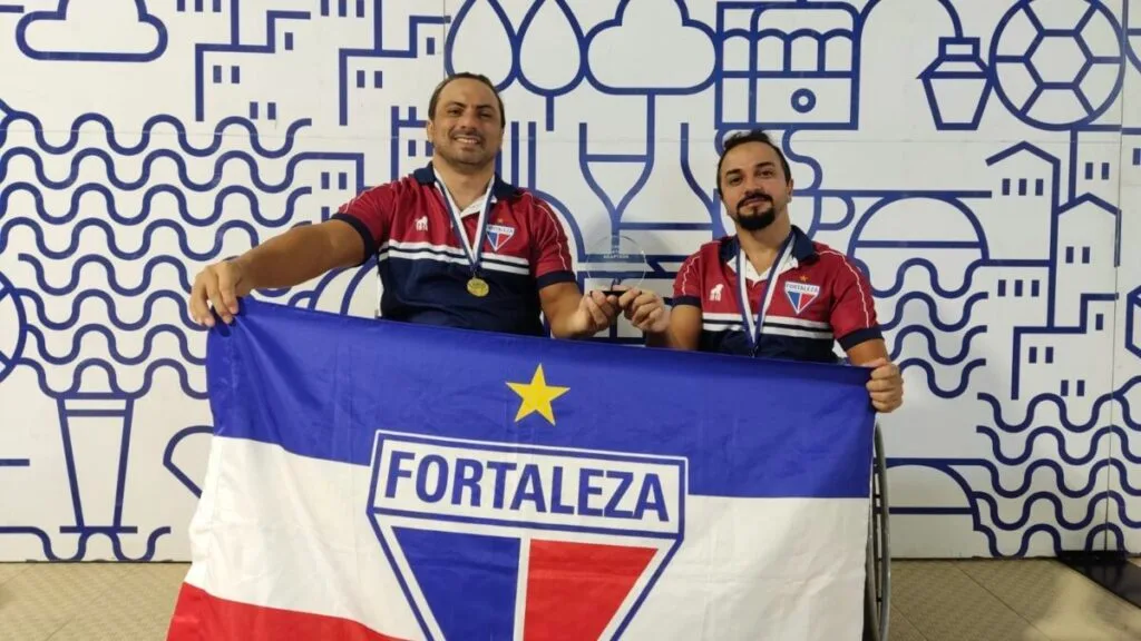 Sheldon Breno e Henrique Gurgel competem o Meeting Cearense de Paranatação