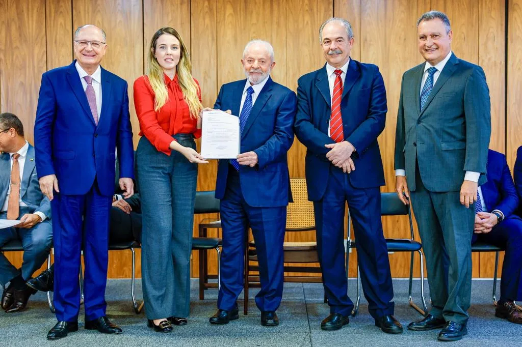 Governo Federal anuncia investimento de R$ 1 bilhão para o desenvolvimento do Ceará