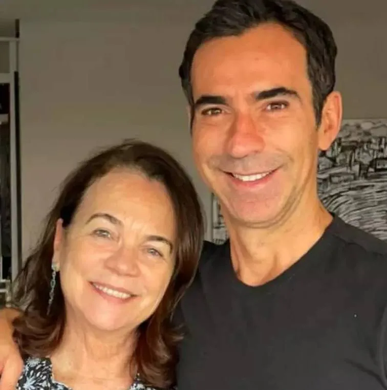 César Tralli descobre, no seu aniversário, carta escrita pela mãe há 28 anos