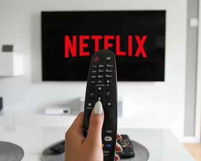 Netflix é multada em R$ 11 milhões pelo Procon
