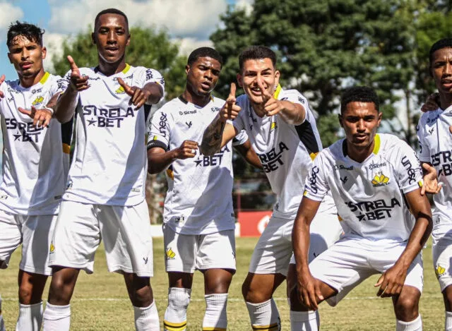 Itapirense x Criciúma: assista ao vivo ao jogo de hoje (09/01)
