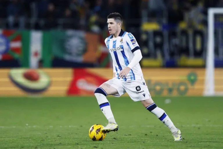 Real Sociedad x Alavés: assista ao vivo ao jogo de hoje (02/01)