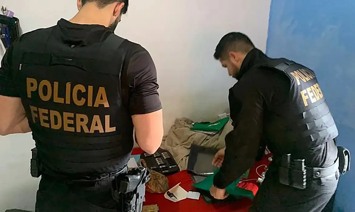 Suspeitos de financiar atos golpistas de 8 de janeiro são alvos em operação da Polícia Federal