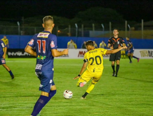 FC Cascavel x Cianorte: assista ao vivo ao jogo de hoje (15/02)
