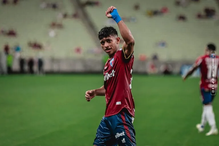 Kervin vibra com boas atuações pelo Fortaleza: "aproveitando cada oportunidade"