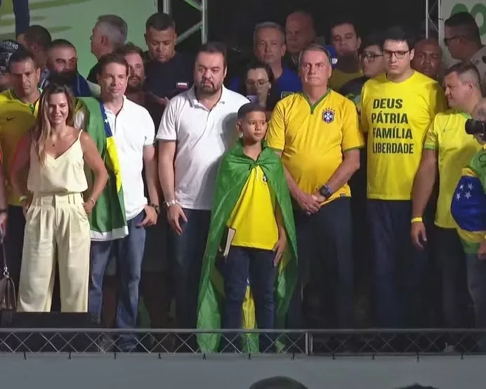 Bolsonaro comparece ao lançamento da pré-candidatura de Ramagem à prefeitura do Rio de Janeiro