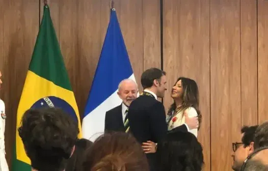 Macron condecora Janja com honraria de Napoleão Bonaparte, em Brasília