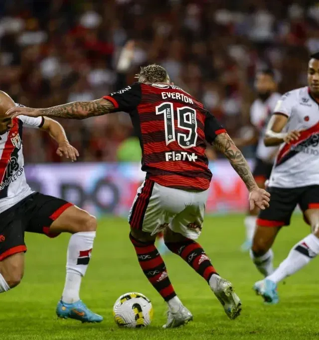 Atlético-GO x Flamengo: assista ao vivo ao jogo de hoje (14/04)