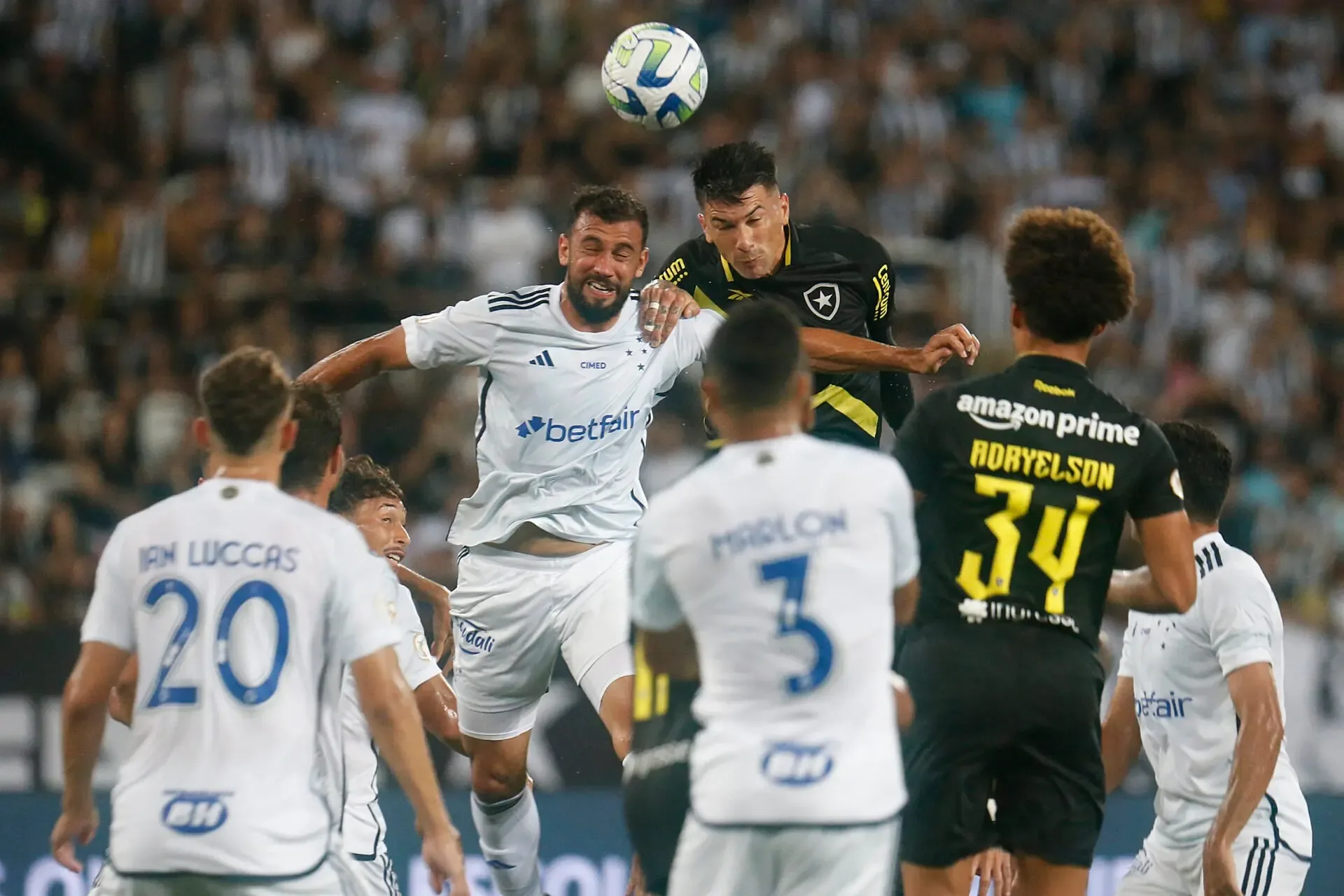 Cruzeiro x Botafogo: assista ao vivo ao jogo de hoje (14/04)