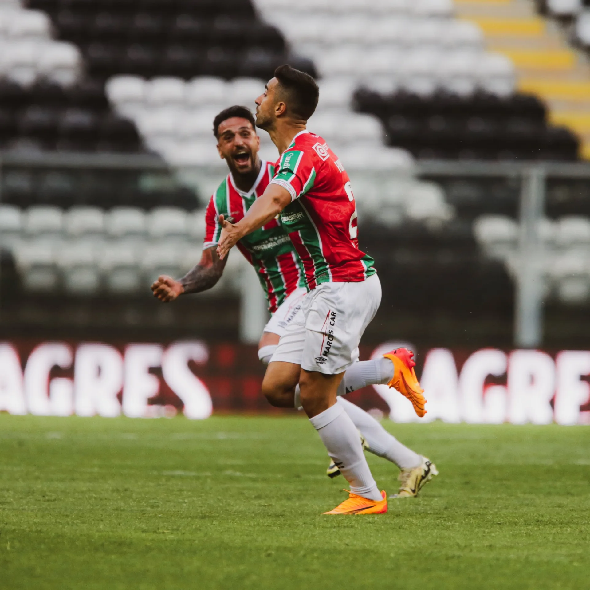Estrela da Amadora x Farense: assista ao vivo ao jogo de hoje (29/04)
