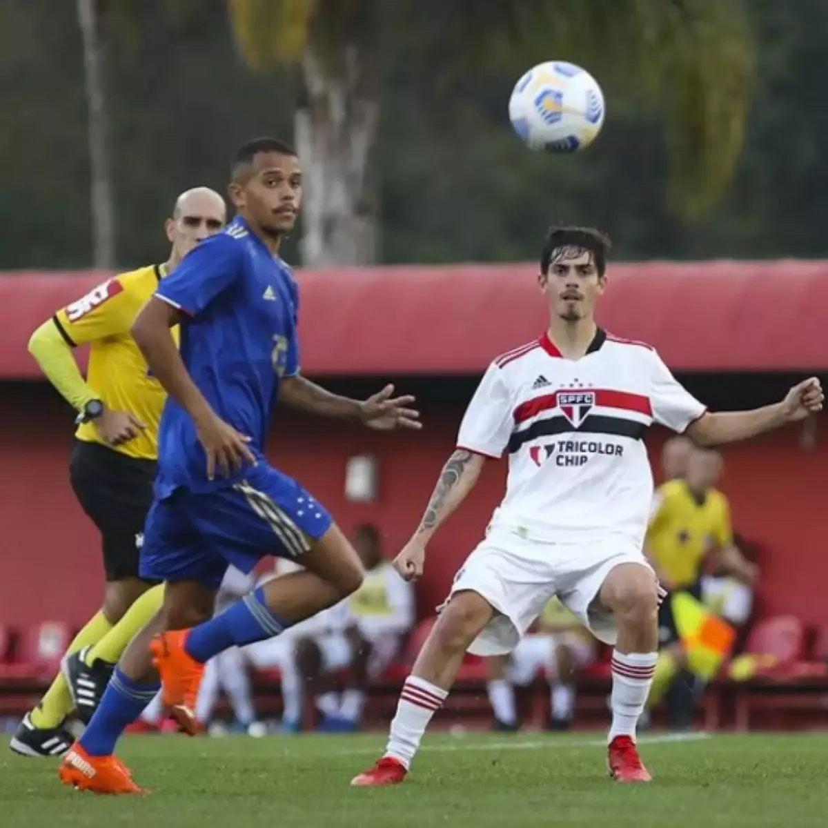 São Paulo x Cruzeiro: assista ao vivo ao jogo de hoje (16/04)
