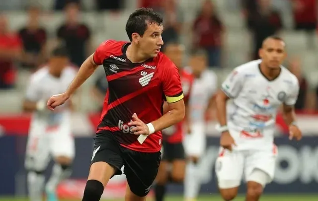 Sportivo Ameliano x Athletico-PR: assista ao vivo ao jogo de hoje (02/04)